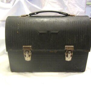 VTG THERMOS "V" METAL LUNCH BOX, W/HANDLE, DOME SHAPED
